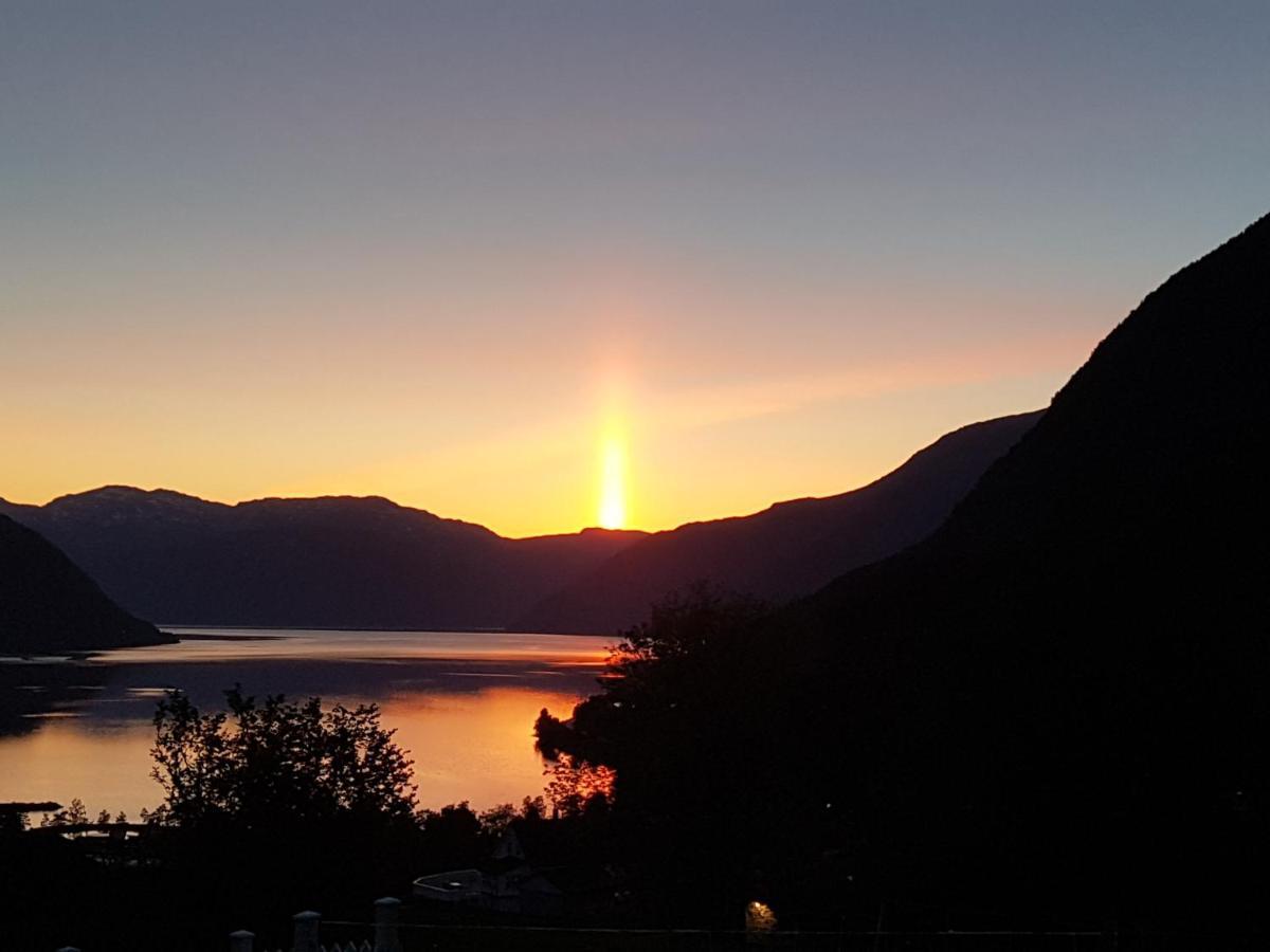 Huse Gjestegard * Kinsarvik